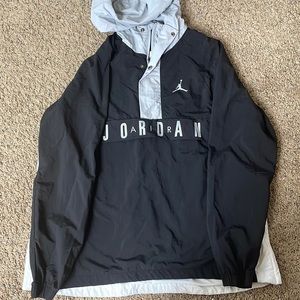 MENS JORDAN WINDBREAKER